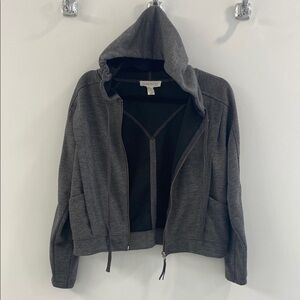 🩶 Forever 21 Gray Athletic Zip - Medium